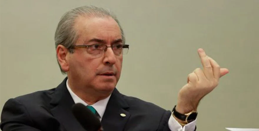 Moro condena Eduardo cunha a 15 anos de xilindró