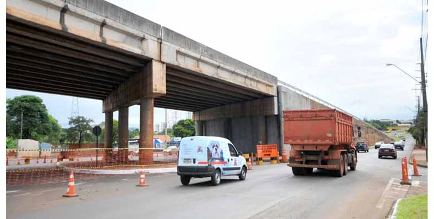 Agora vai. Ufa!!! Rodovia liberada