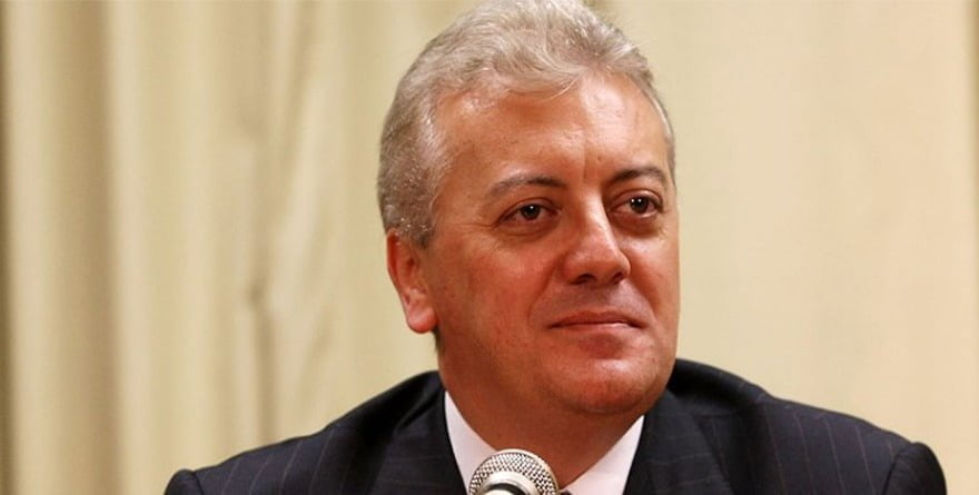 Preso, ex-presidente da Petrobras e do BB ia vazar para Portugal