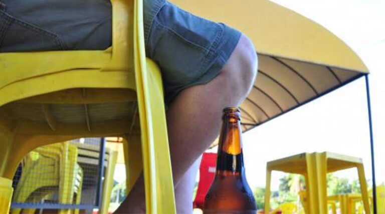 Vem polêmica. Prefeito quer proibir a venda de bebidas alcoolicas nas ruas e avenidas