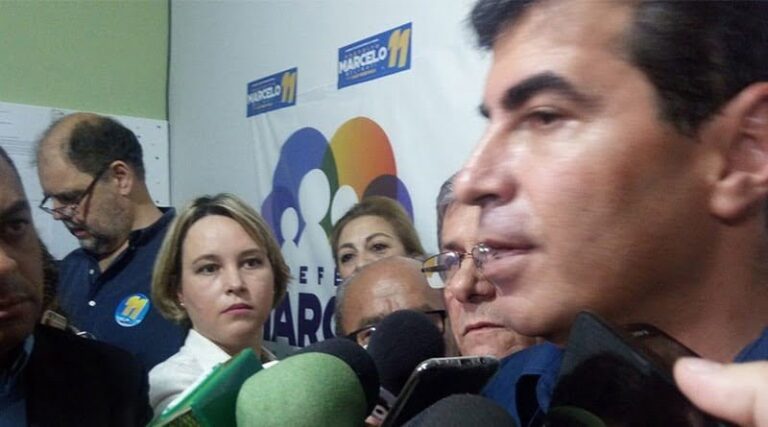 Belinati diz aos vereadores que pode até rever o IPTU dos próximos anos, mas…