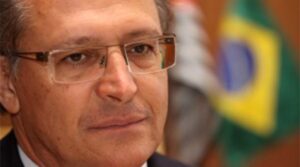 imagem destacada: Não vou brigar com PT, vou olhar para o futuro', diz Alckmin