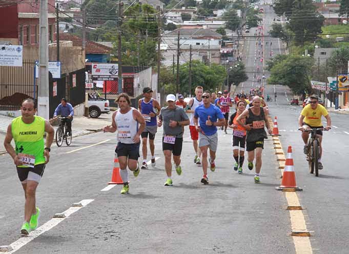 E já que o blog começou hoje com esportes, Corrida de Inverno em Guarapuava acontece dia 24