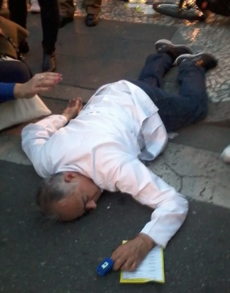 Candidato a deputado estadual é atacado por punks e está em coma