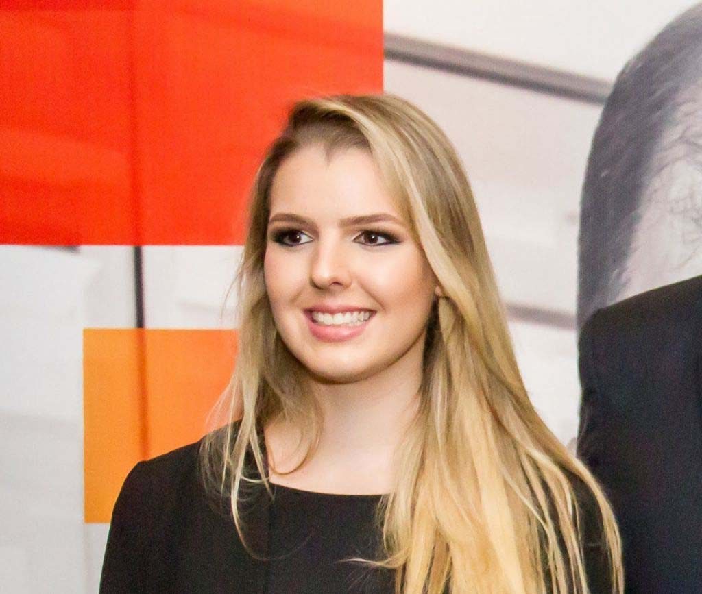 Deputada eleita por Londrina é a mais jovem do Brasil