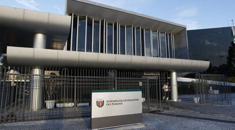 Redução do Orçamento da Assembleia
