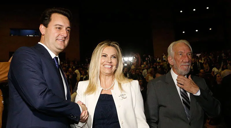 Diplomação: Ratinho Jr promete reduzir de 28 para 15 secretarias