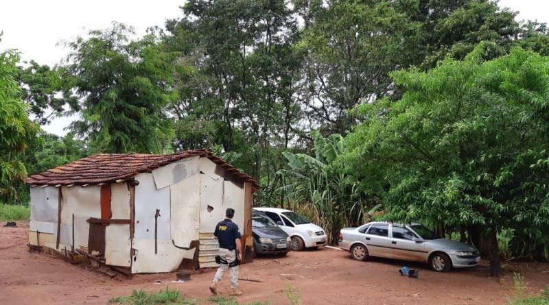 Que beleza: PRF estoura depósito de contrabandistas em aldeia indígena no PR