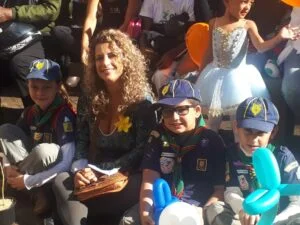 Concha lotada para discutir a violência contra crianças e adolescentes