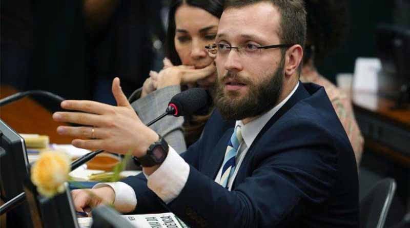 Querer ele quer, mas vai conseguir ser candidato ao Senado?