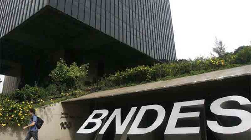 A hora e a vez do BNDES