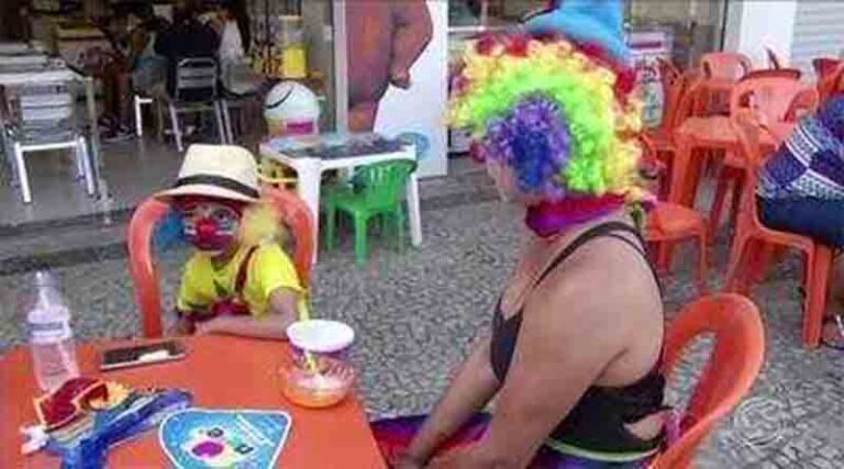 Setor de gastronomia deve gerar 70% dos empregos temporários no Carnaval