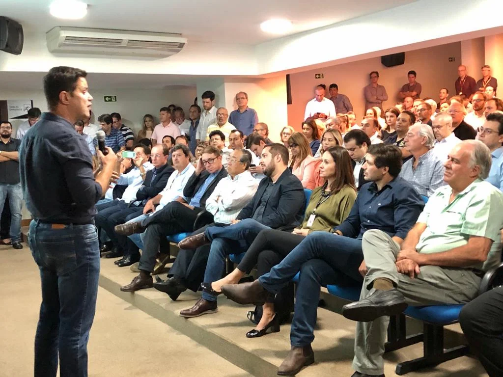 Guto Silva e um pouco do mais do mesmo