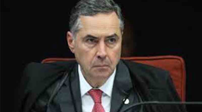 Barroso nega afastar ministros de julgamento contra Bolsonaro no STF