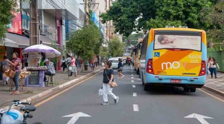 Justiça mantém decisão da prefeitura de Londrina de reabertura gradual do comércio
