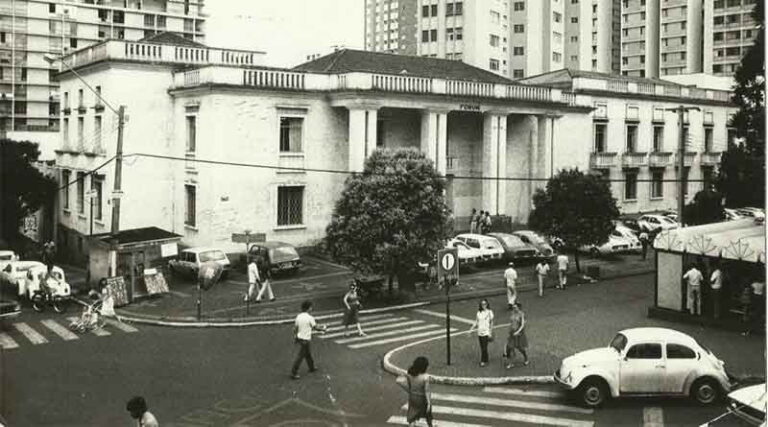 Boa notícia: Biblioteca reformada