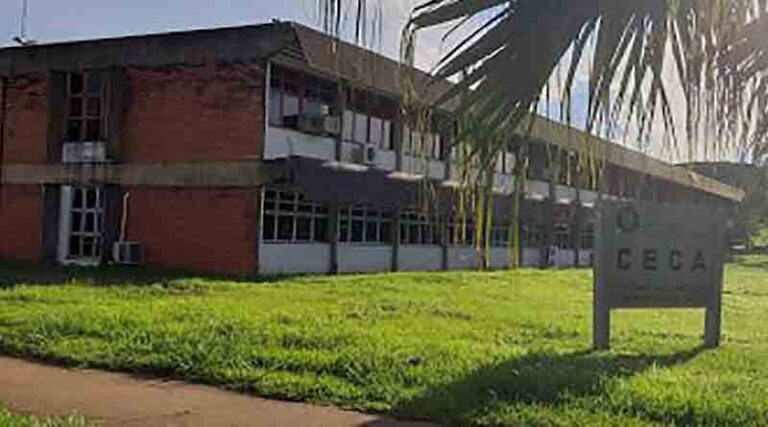 Departamento de Comunicação da UEL, a coisa não está legal