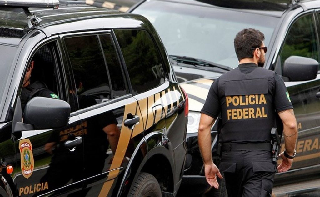 PF deflagra operação em 19 estados. Missão: cumprir 422 mandados de prisão