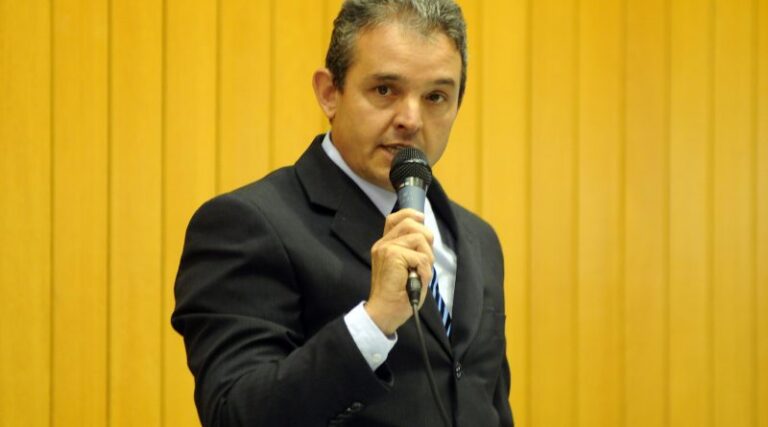 Vereador denuncia ao MP supostas ilicitudes na CMTU