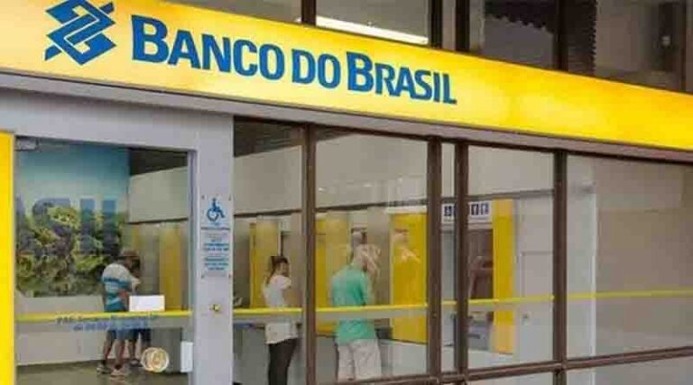 Banco do Brasil vai fechar mais de 200 unidades. Demissões incentivadas podem chegar a 5 mil