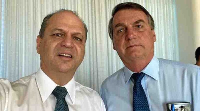 De olho no Senado. Mas é preciso combinar com os eleitores