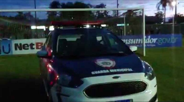 A circense proibição do jogo entre o Londrina e o Maringá