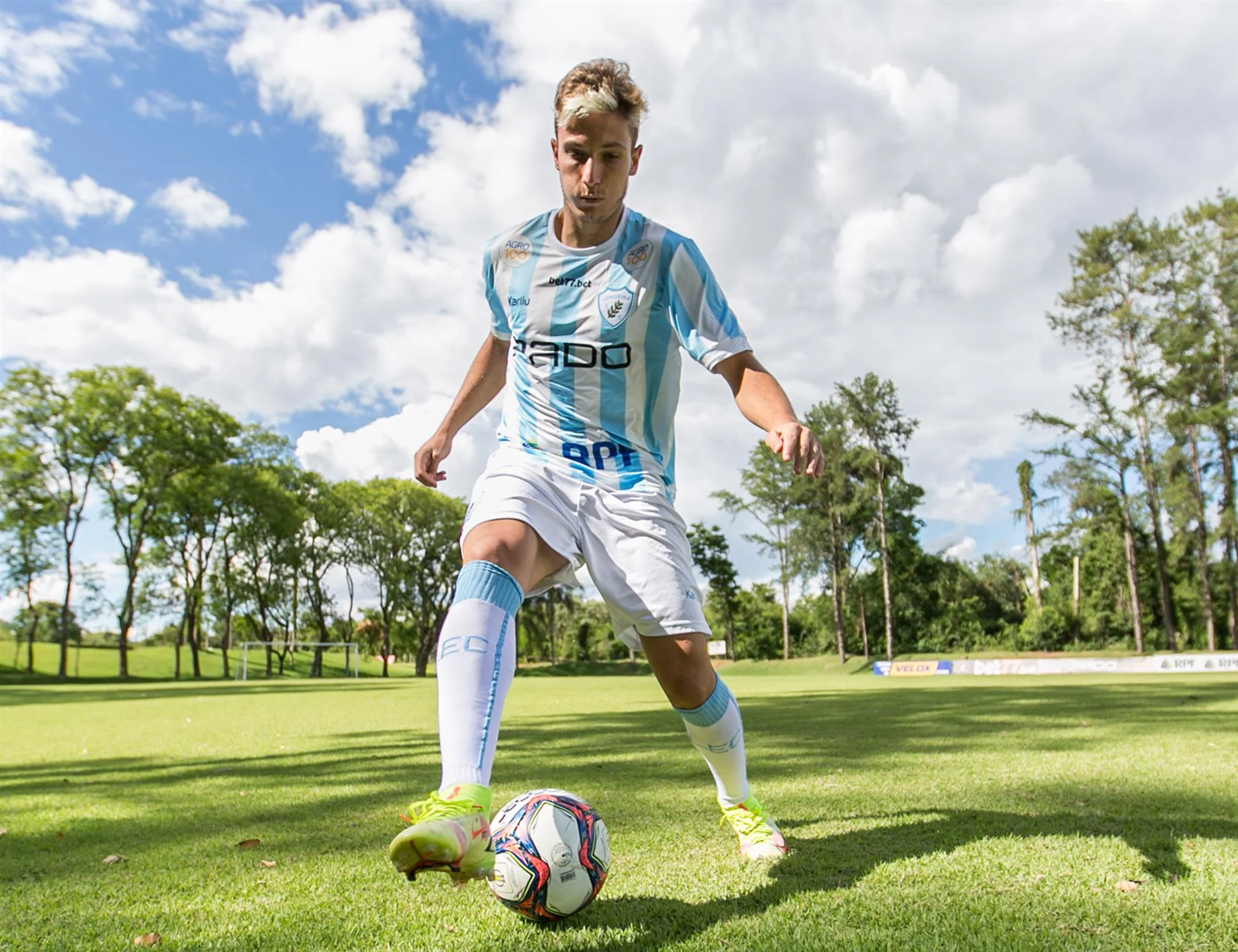 Novo "reforço" do Londrina, aos 26 anos, vai estrear em competições profissionais