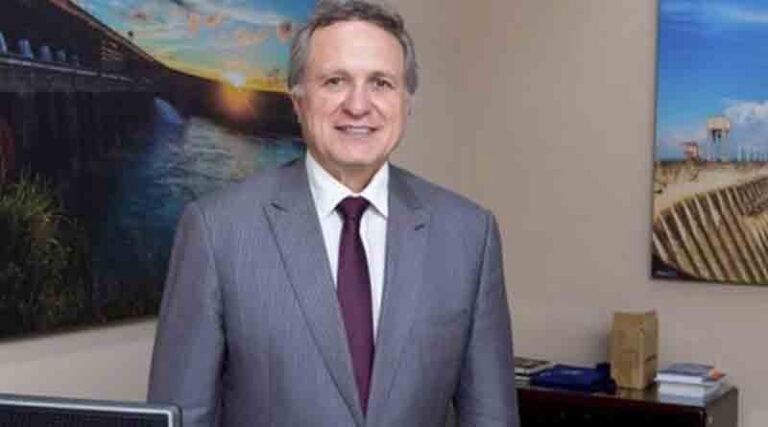 Almirante deve assumir a presidência da Itaipu