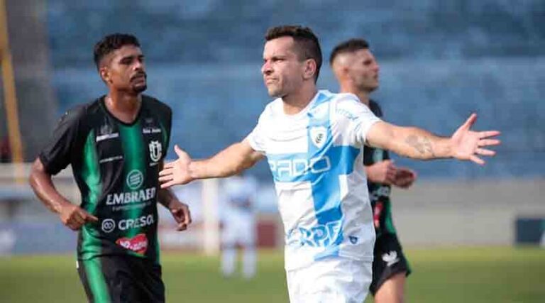 Londrina faz boa partida e vence o Maringá no Café