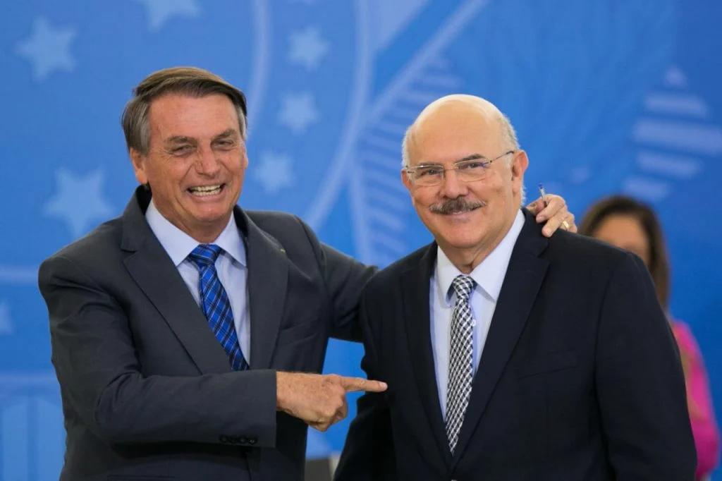 Ué a corrupção não tinha acabado? Ex-ministro da Educação e aliado de Bolsonaro, é preso pela PF