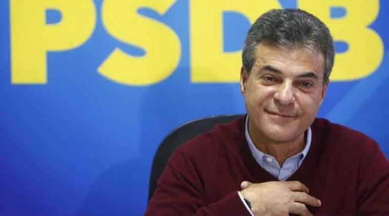 Beto Richa envia nota explicando o “dia nebuloso”, o recuo da quase ida
