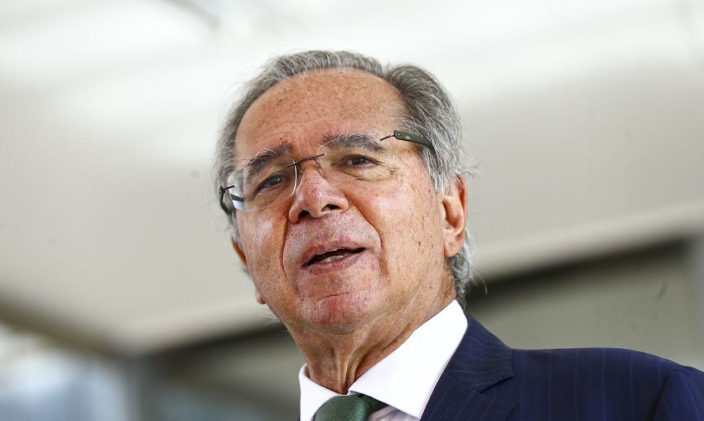 Se ele diz: Paulo Guedes garante que privatizações aumentam investimento em infraestrutura
