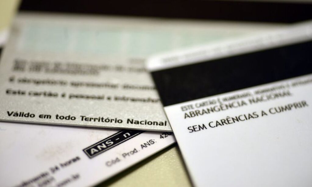 Mais uma vergonha nacional: ANS autoriza reajuste de até 15,5% nos planos de saúde