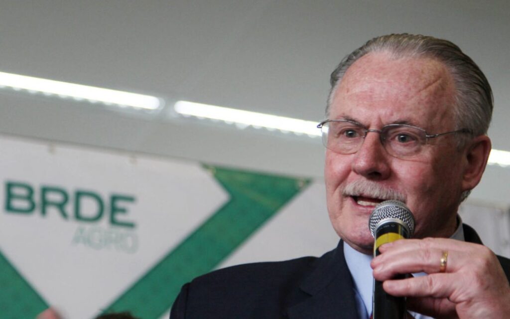 Uma pesquisa sobrando por quês. Por que não Moro ao governo? Por que não Pessuti ao Senado?