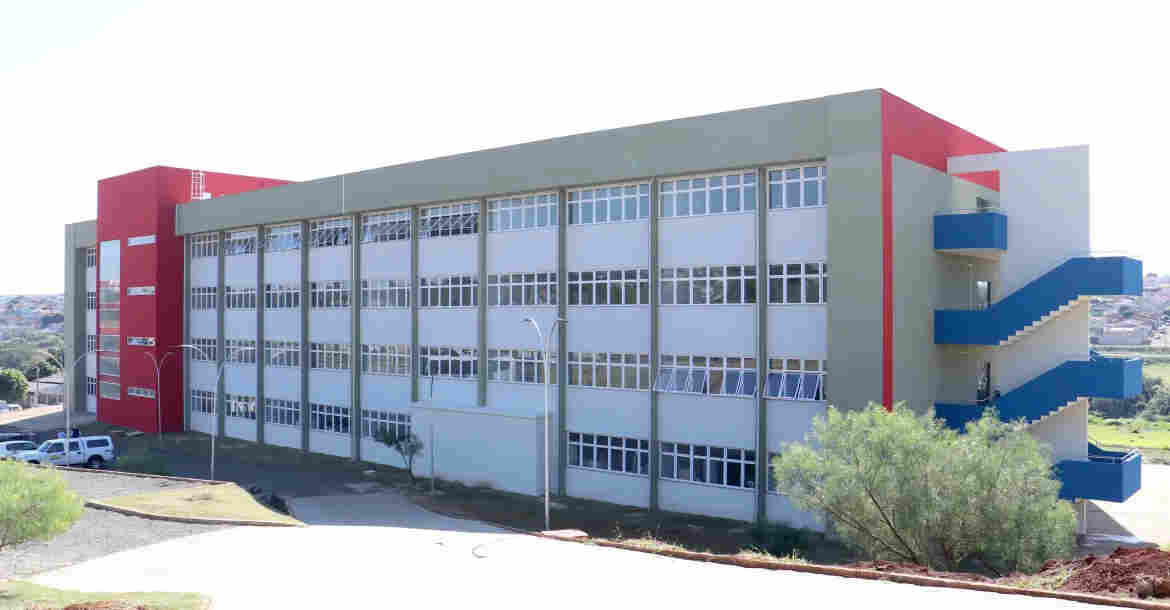 Governo federal aprova novo curso para UTFPR em Londrina