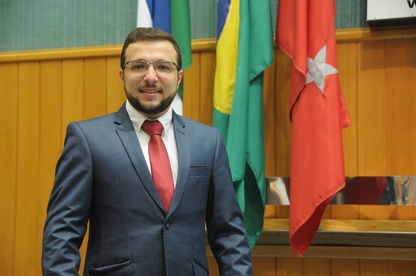 Às 21 horas, entrevista ao vivo no Lugar da Fala com o candidato Matheus Thum