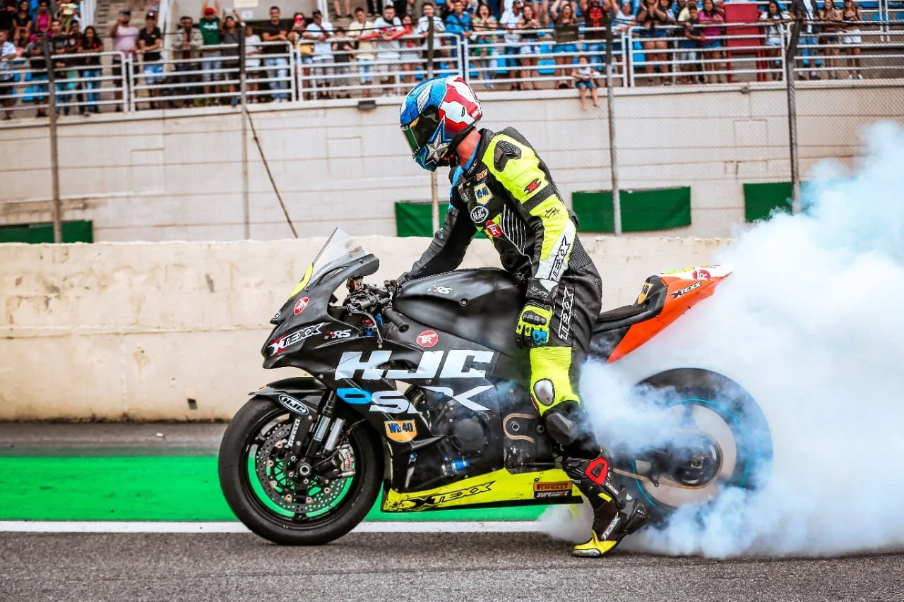 Documentário mostra a SuperBike Brasil 2022