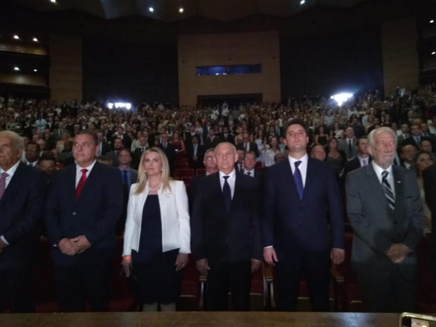 Diplomação no Paraná e o show de horrores da desqualificação política