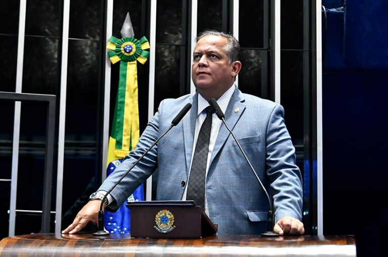 Adiada votação da PEC que recriava mais um penduricalho financeiro para o judiciário