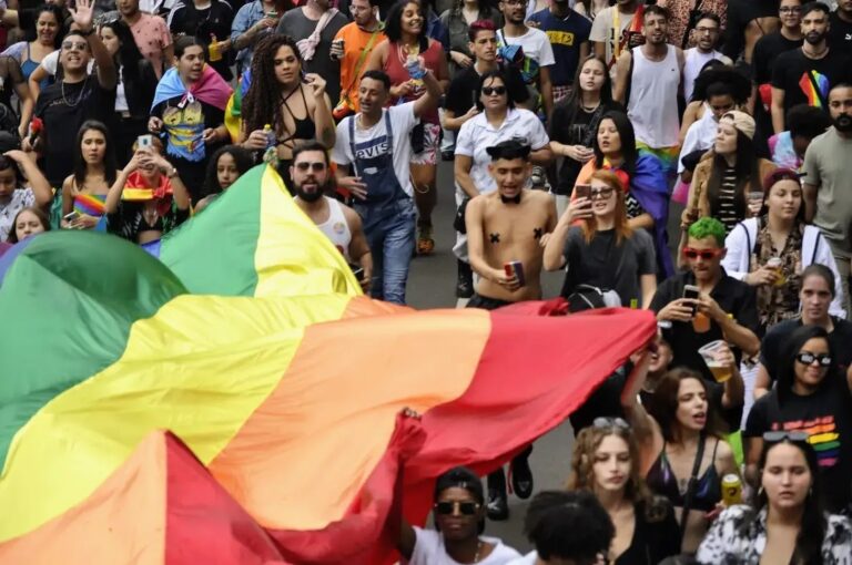 Parada Gay em Maringá será no dia 21 de maio