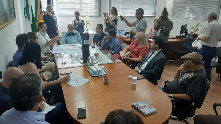Sanepar promete resolver falta de água em bairros de Rolândia até o final de abril