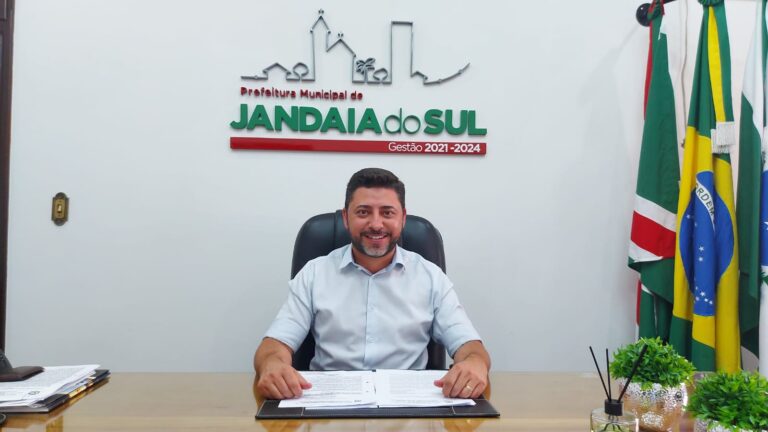 Justiça determina afastamento do prefeito de Jandaia