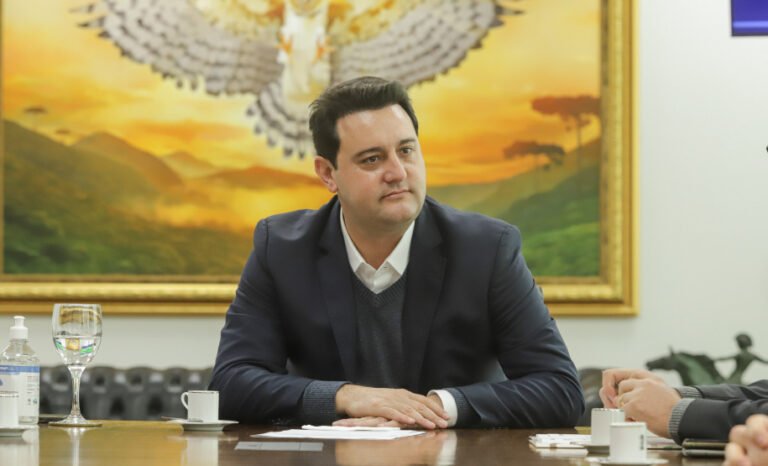Ratinho Júnior, a alternativa