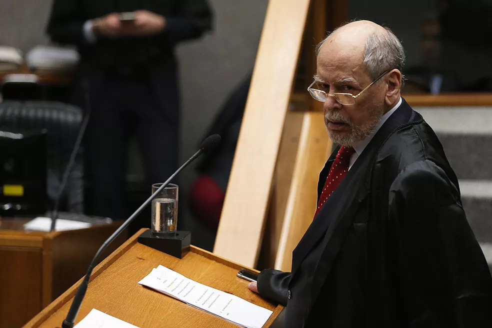 Sepulveda Pertence, ex-ministro do STF, morre aos 85 anos