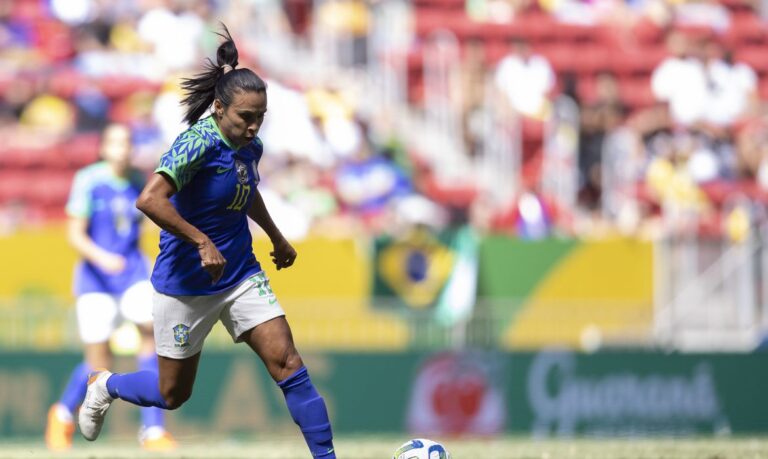 Brasil estreia amanhã, às 8 horas, contra o Panamá
