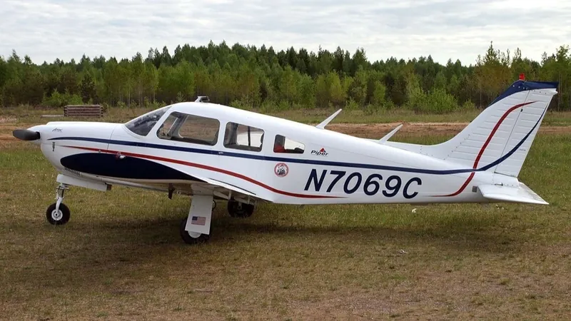 Avião com servidores da Casa Civil do Paraná desaparece quando seguia para Paranaguá