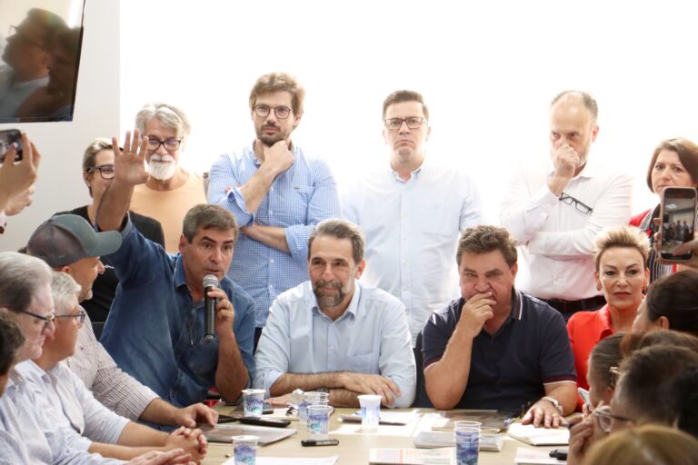 Quase uma confraternização suprapartidária
