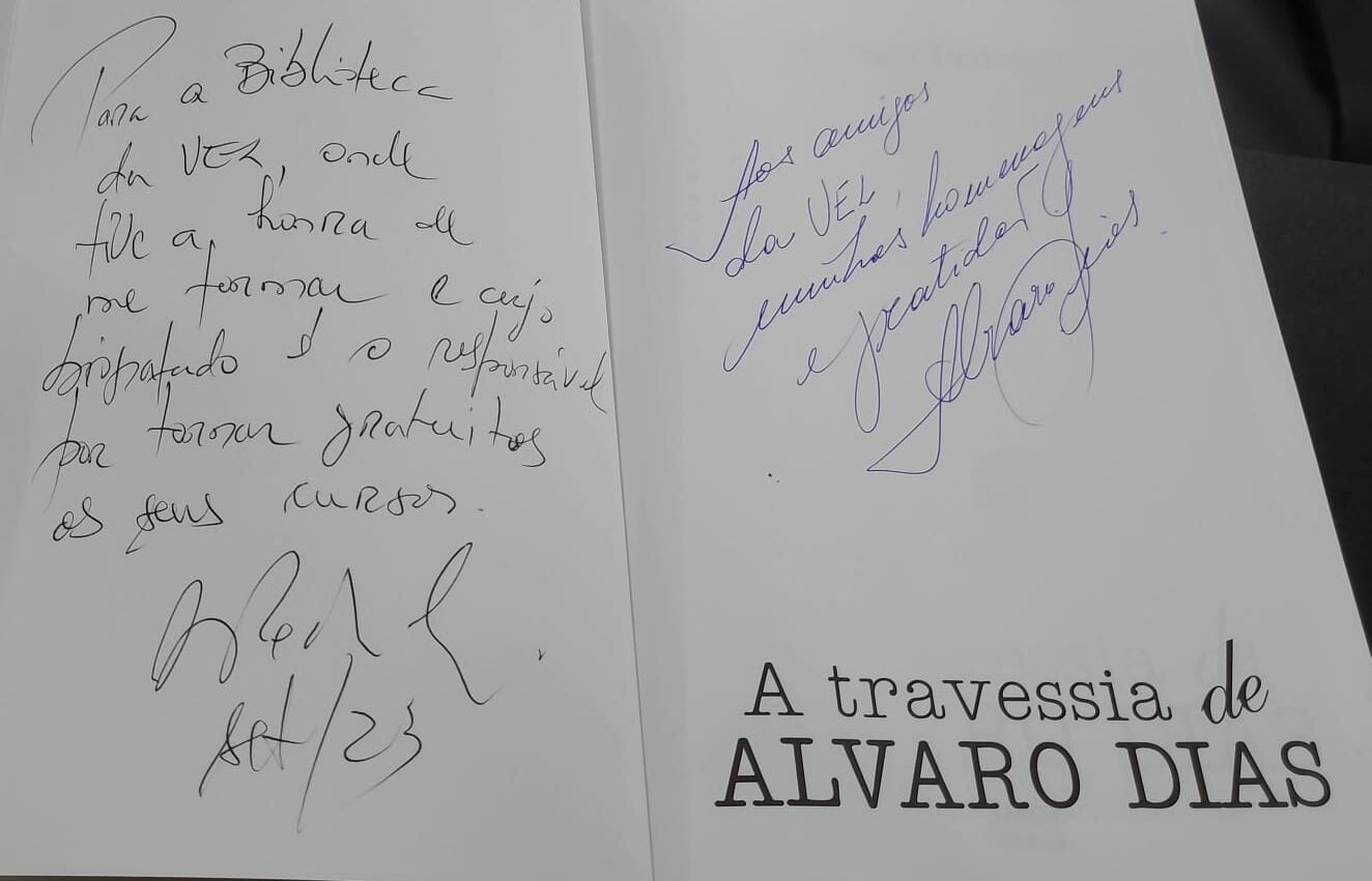 Doação para preservar um pouco a história política do Paraná