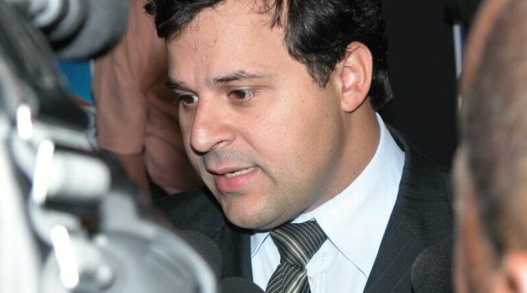 Itaipu paga evento que faz críticas à Lava Jato