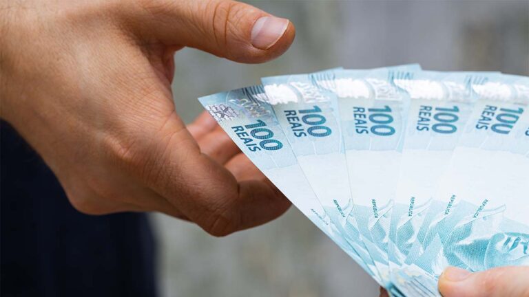 Portabilidade de cartão de crédito rotativo será gratuita em julho de 2024